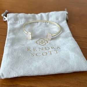 NWOT KENDRA SCOTT BANGLE